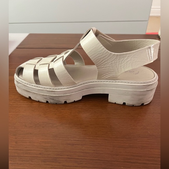 L’Intervalle Gandalf Off White Naplack. Size 41/10. Velcro closure. - Picture 6 of 9